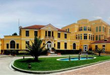 Ambasada Amerikane në Tiranë: SHBA dhuroi pajisje sigurie për të forcuar rrjetet kibernetike shqiptare