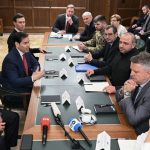 Analiza e CNN/ Sekretet e darkës në Florida mes delegacionit amerikan dhe atij ukrainas, simbolika e ushqimit të servirur, gjembat për NATO-n dhe kompromiset territoriale