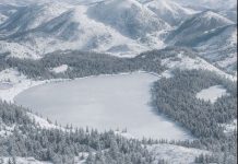 Kreyministri Rama ndan foton nga Lura e mbuluar me dëborë: Pamje përrallore