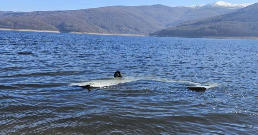 Rrëzohet avioni në Mavrovë  Lëndohen dy shtetas të Kosovës