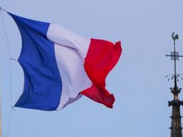 Në 2025, dëshira e francezëve për emigrim në nivelin më të lartë