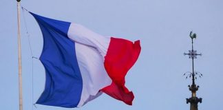 Në 2025, dëshira e francezëve për emigrim në nivelin më të lartë