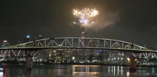 Spektakël fishekzjarresh, Zelanda e Re mirëpret Vitin e Ri 2026