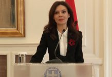 Spiropali konferencë me homologun grek: Greqia mbështet Shqipërinë për anëtarësimin në BE