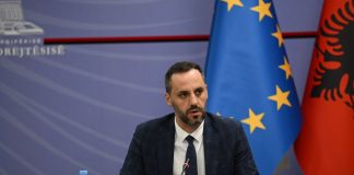 Ministri i Drejtësisë jep lajmin e mirë për mbi 13 mijë familje pronarësh: Miratuam kompensimin, paratë kalojnë në llogari bankare