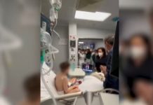 VIDEO/ “Ka mbërritur zemra!” , reagimi emocionues i djaloshit kur mëson se zemra për transplant ka mbërritur