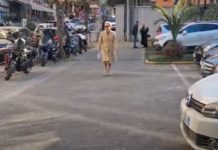 “Është shtuar shumë kjo fjetja burrë me burrë, por…”, Kryemadhi batuta me gazetarët në hyrje të SPAK