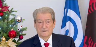 Berisha mesazh për Vitin e Ri: Në 2026 do i bëjmë funeralin Ramës