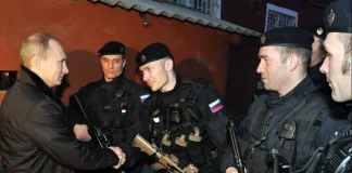 Zyrtarë, oligarkë dhe spiunë: ja cilat janë kanalet sekrete të komunikimit mes Kievit dhe Moskës