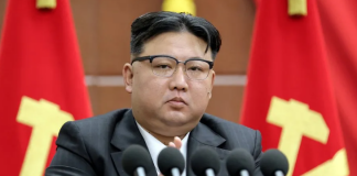 Çfarë po planifikon? Kim Jong Un urdhëron zgjerimin e prodhimit të raketave dhe ndërtimin e fabrikave të reja të municioneve
