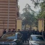 SPAK kërkon arrestimin e Ballukut/ Shehaj sot protestë, policia “gardh” në hyrje të Kryesisë së Kuvendit
