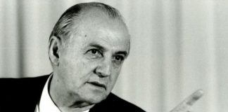 VIDEO e RRALLË dhe e PANJOHUR – Dokumenti që paralajmëroi Ramiz Alinë për shenjat e fundit të pushtetit komunist dhe nisjen e PROTESTAVE