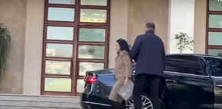 SPAK kërkon arrestimin e zv/kryeministres/ Del nga makina duke folur në telefon, ja momenti kur Balluku hyn në Kryeministri