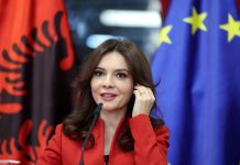 Asnjë urdhër nuk ka pasur që të firmoset për Endrit Shabanin. Firmat ishin gabim, akt i nxituar. Zgjedhja e tij nuk ka asnjë lidhje me firmat se firmat ishin tërhequr”, tha Berisha.