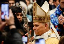 Mesha e parë e Krishtlindjes për Papa Leonin XIV! Ati i Shenjtë sfidon shiun në sheshin e Shën Pjetrit: Një ekonomi e shtrembëruar çon në trajtimin e njerëzve si mallra