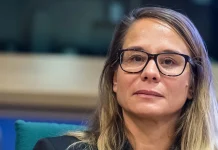 Verifikim faktesh: A ka Parlamenti Europian një “listë të zezë” të eurodeputetëve?