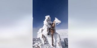 Tyrbja e Abaz Aliut në malin e Tomorit, nën petkun e dëborës