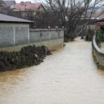 Pasojat nga moti i keq, shtyhet rinisja e procesit mësimor në Kosovë