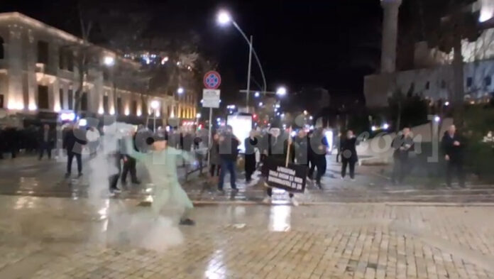 1769279557_protestaepd24janar