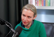 Nga trashëgimia komuniste te kurthi neoliberal: Lea Ypi zbërthen paradokset e tranzicionit shqiptar