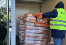 Ministri Salla: Vijon shpërndarja e bazës ushqimore për gjënë e gjallë