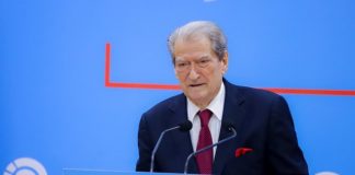 Berisha: Data e protestës do të vendoset të premten në tryezë, asgjë nuk është përcaktuar ende