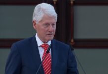 Bill Clinton: Nëse i dorëzojmë liritë tona pas 250 vjetësh, mund të mos i rimarrim kurrë më