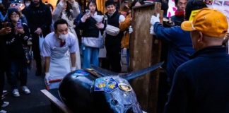 3.2 milionë dollarë për një peshk: Ankandi i parë i vitit në Japoni thyen çdo rekord