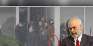 Pasi mbushi takimin në Korçë, portali i Berishës sulmon Salianjin: Është protestues i Ramës që e përdor kundër opozitës
