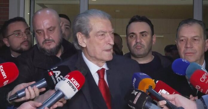 -800-0-19148b175ff2a1755bffffbaff5ac80c