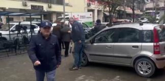 Gazetari Artan Hoxha dorëzon në SPAK audiopërgjimin origjinal të 21 janarit