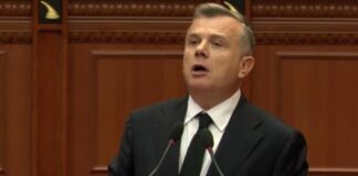 Akuzat për protestën, Balla i kujton opozitës 8 Janarin: Krahu i Berishës me çekiçë, ai i Bashës me gaz lotsjellës