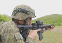 “Shqiptarët sulmojnë në aktin e tretë”, Vulin frikësohet nga ushtria e Kosovës: Një armë që do qëllojë