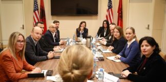 E ngarkuara me Punë e SHBA takohet me deputetët e rinj të PS e PD, ambasada: Forcojmë bashkëpunimin mbi prioritetet e përbashkëta