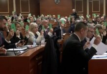 PS kërkoi heqjen e 4 pr.ligjeve nga kalendari, miratohet ndryshimi i rendit të ditës