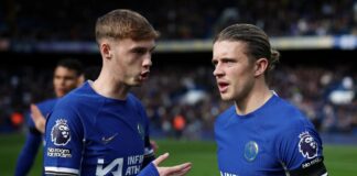 Tottenham fiton garën me Aston Villën, ish-ylli anglez i Chelseat firmos me “Spursat”