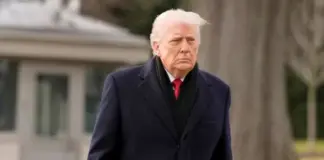 “Koha po mbaron”, Trump kërcënon Iranin teksa trupat amerikanë vijojnë vendosjen në Lindjen e Mesme: Uluni në tryezën e bisedimeve ose…