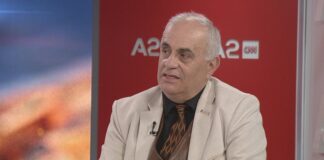 Artan Fuga: Pse politika shqiptare nuk e kontrollon dot fatin e saj