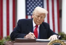 Bota në pritje të vendimit të Gjykatës Supreme për tarifat e Trump, zyrtari i lartë amerikan: Do zëvendësohen me taksa të reja nëse shpallen të paligjshme