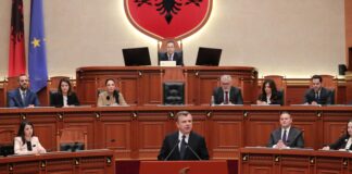 Balla: Shqipëria ftohet si Anëtare Themeluese në Bordin e Paqes, votim me peshë historike në Kuvend