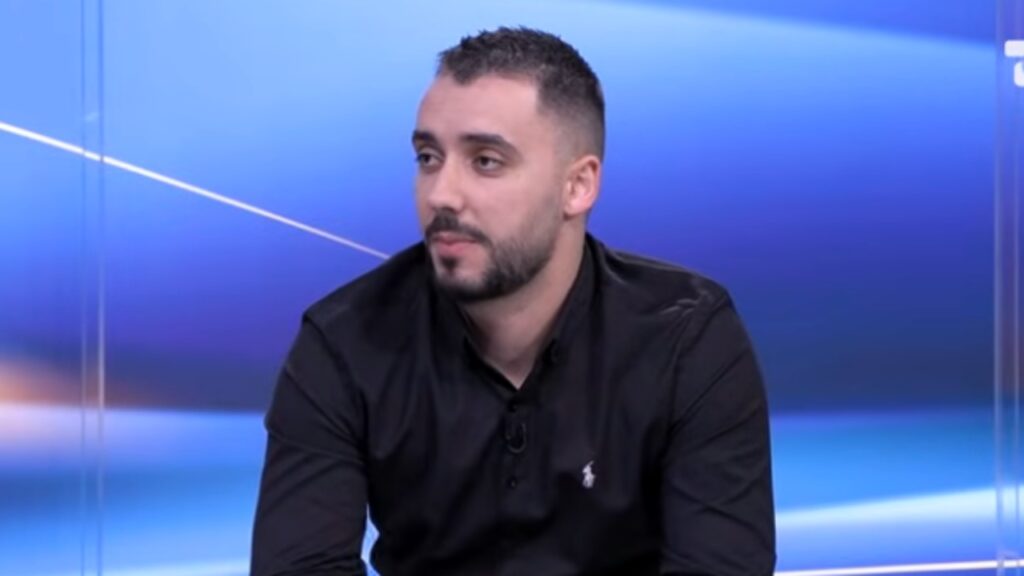  Miri i çonte lule    Keijsi plas skandalin  Njihen mirë me Stelinën