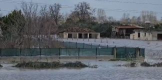 LAJMI I FUNDIT/ MINISTRIA E MBROJTJES shpall evakuimin URGJENT të NOVOSELËS, Vjosa drejt daljes nga shtrati