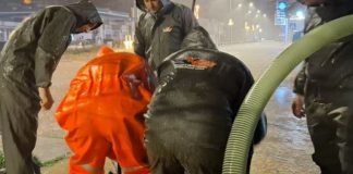 Moti i keq përfshin vendin! Ministri Vengu: 100 efektivë, dhjetëra mjete e pompa janë angazhuar në Lezhë, Durrës dhe Gjirokastër