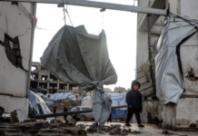 Edhe dimri vret në Gaza! Muret shemben mbi çadra, vdesin gra e fëmijë