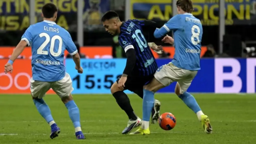 Llogaritë e Championsit  Inter jashtë Top 8  Napoli pranë eliminimit  kombinimet e ndeshjeve të fundit