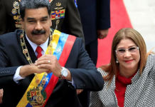 CNN: Maduro dhe gruaja e tij u tërhoqën zvarrë nga dhoma e tyre e gjumit gjatë bastisjes