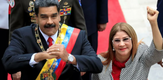 CNN: Maduro dhe gruaja e tij u tërhoqën zvarrë nga dhoma e tyre e gjumit gjatë bastisjes