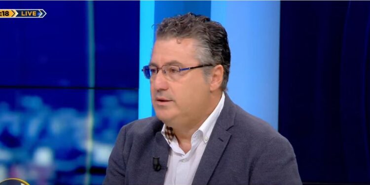 Ambasadorët i kemi ulur ne në krye të vendit