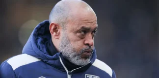 Një shkarkim i dytë brenda sezonit? Klubi i Premier League merr vendimin për trajnerin pas humbjes turpëruese