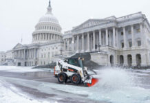 Moti i keq me temperatura të acarta përfshin SHBA-në, Shtëpia e Bardhë mbulohet nga dëbora